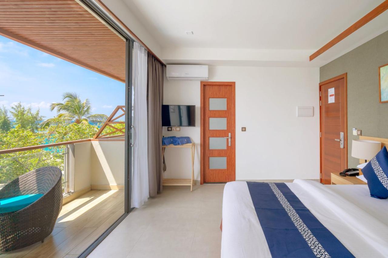 Ayala Oceanview Maldives 호텔 굴히 외부 사진
