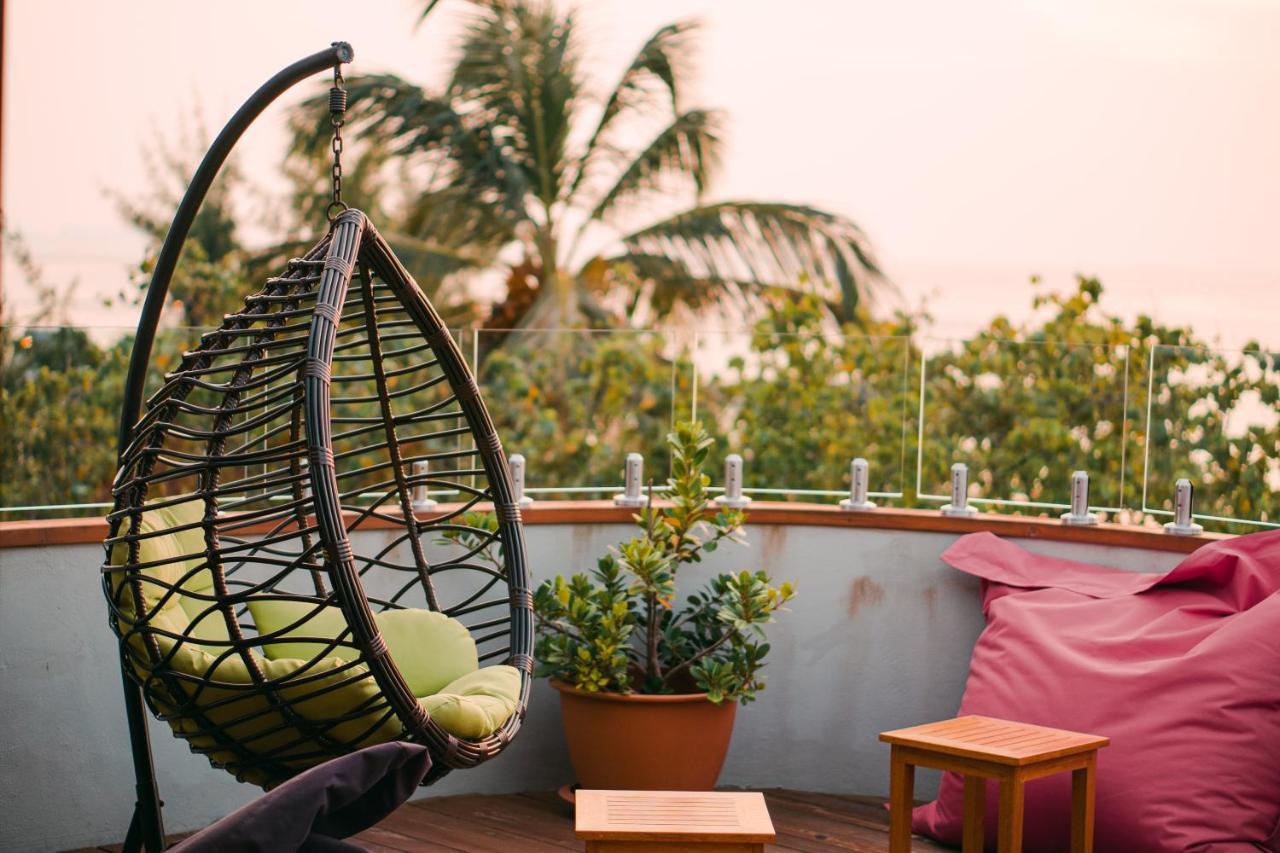 Ayala Oceanview Maldives 호텔 굴히 외부 사진