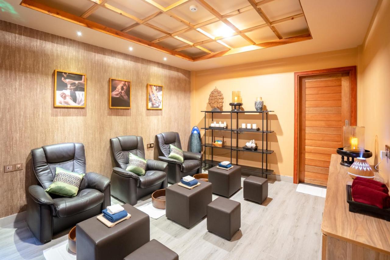 Ayala Oceanview Maldives 호텔 굴히 외부 사진