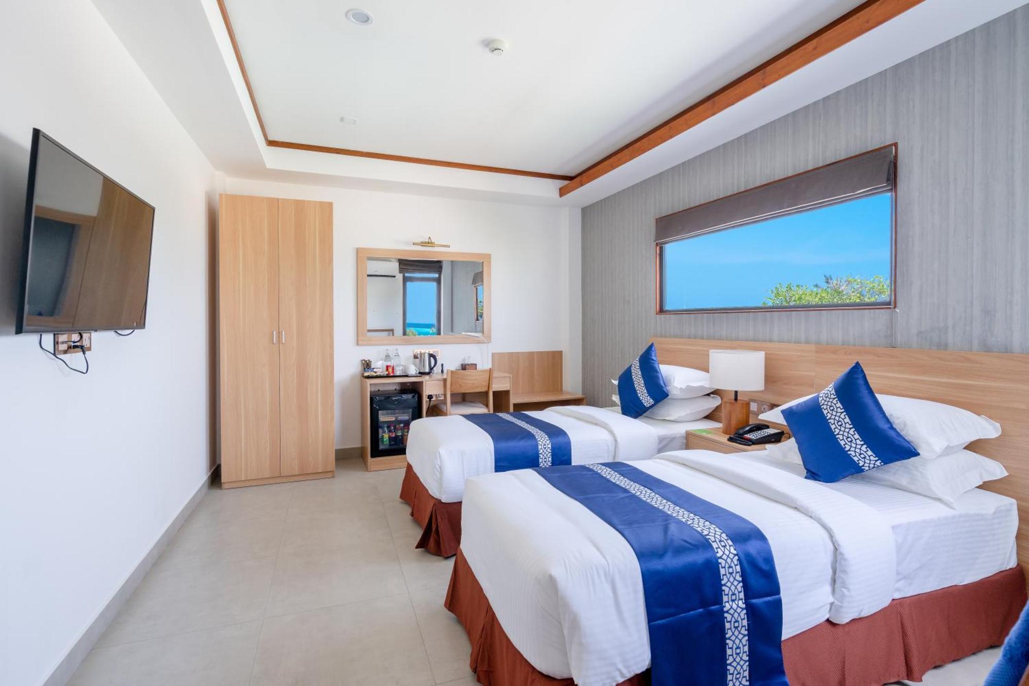 Ayala Oceanview Maldives 호텔 굴히 외부 사진