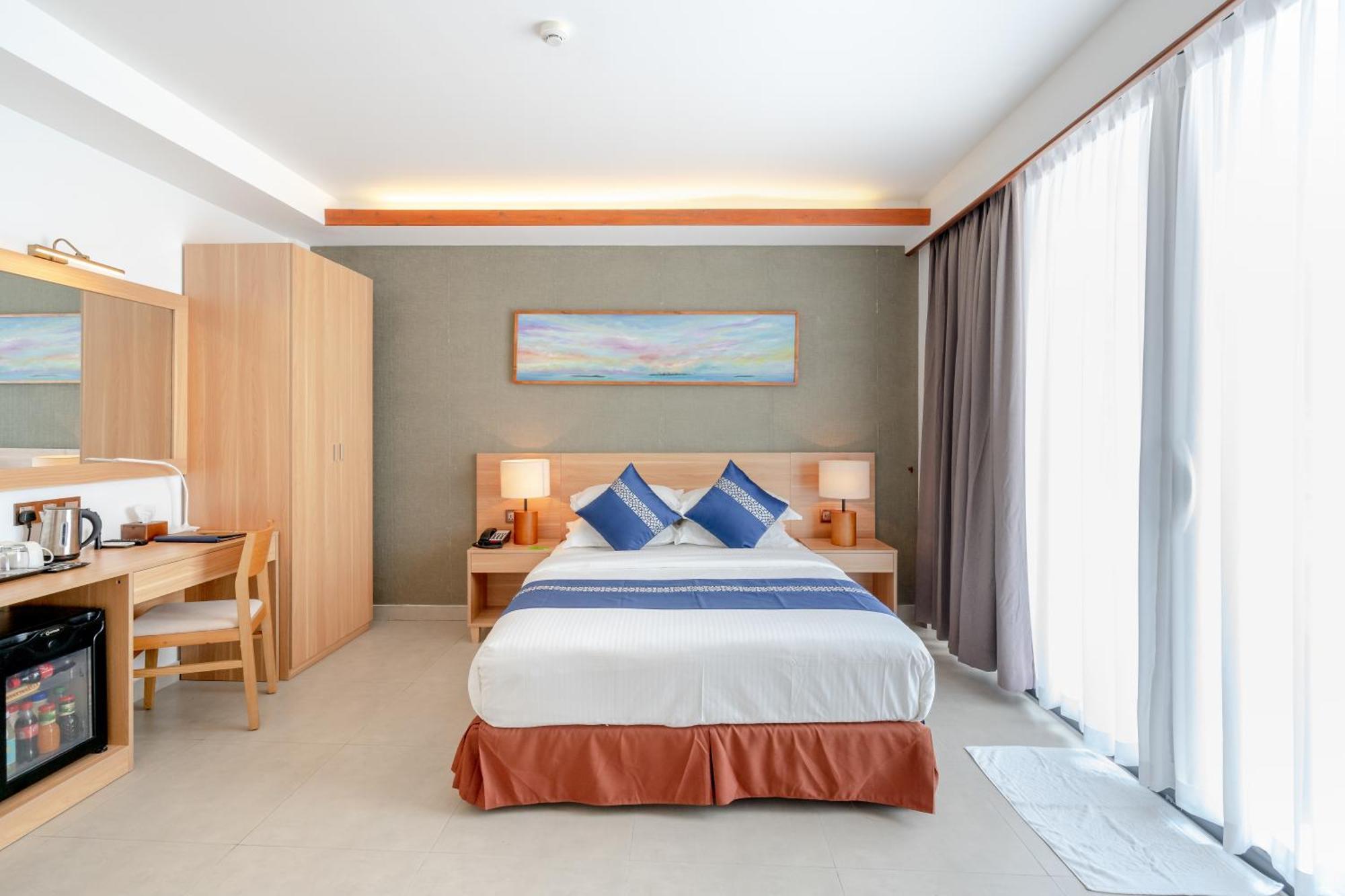 Ayala Oceanview Maldives 호텔 굴히 외부 사진
