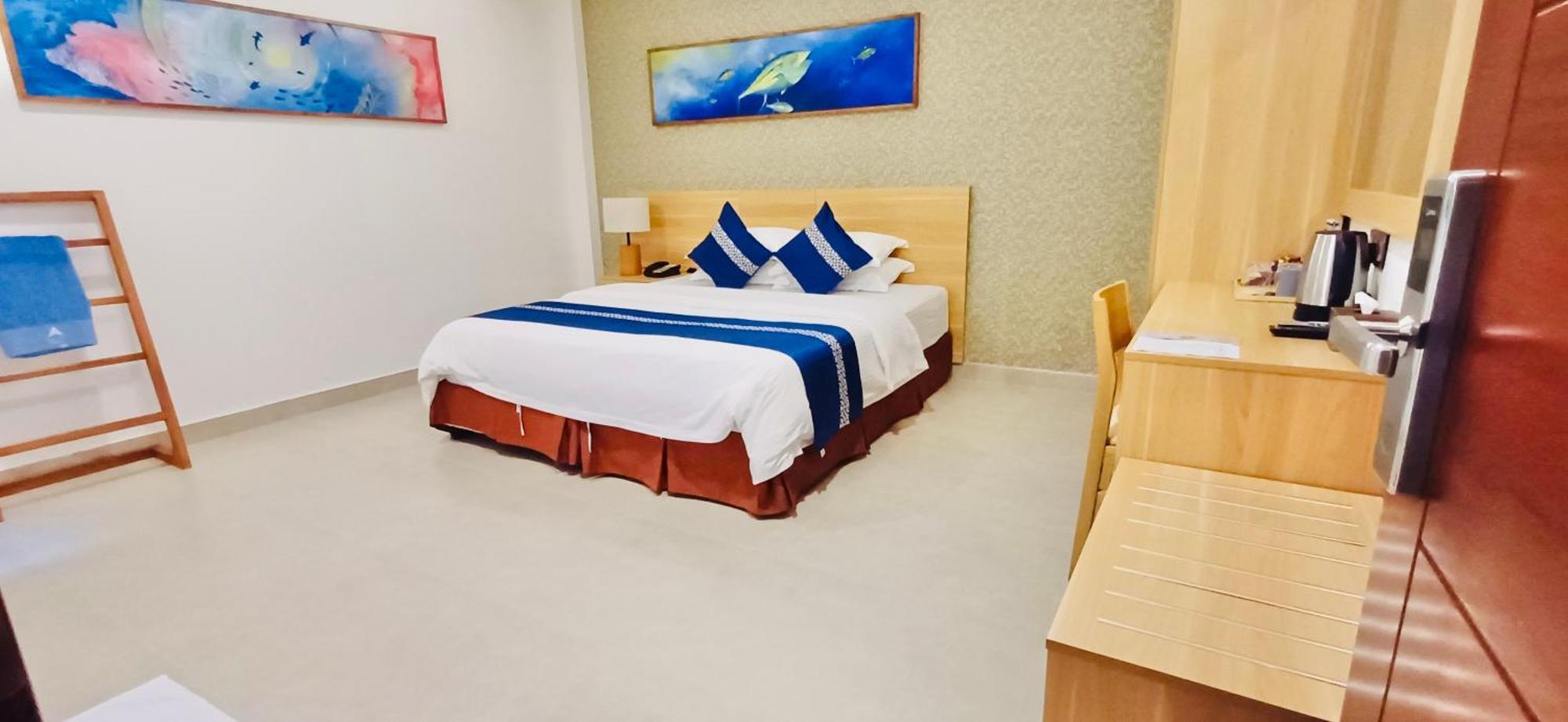 Ayala Oceanview Maldives 호텔 굴히 외부 사진